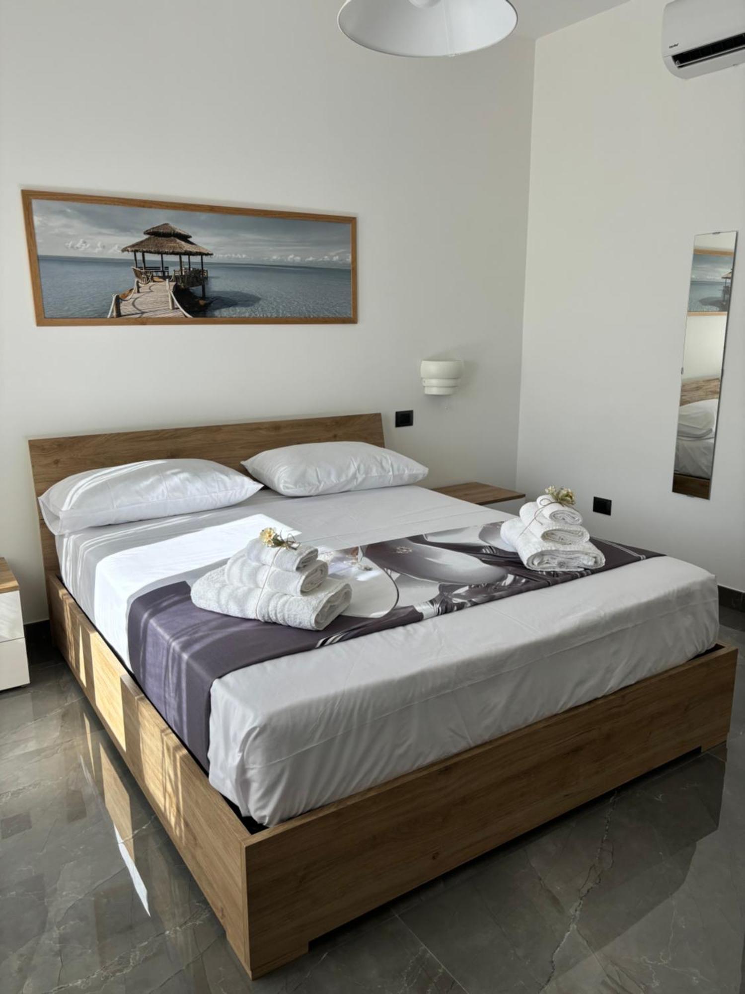 Louis Helen Apartment Неаполь Экстерьер фото