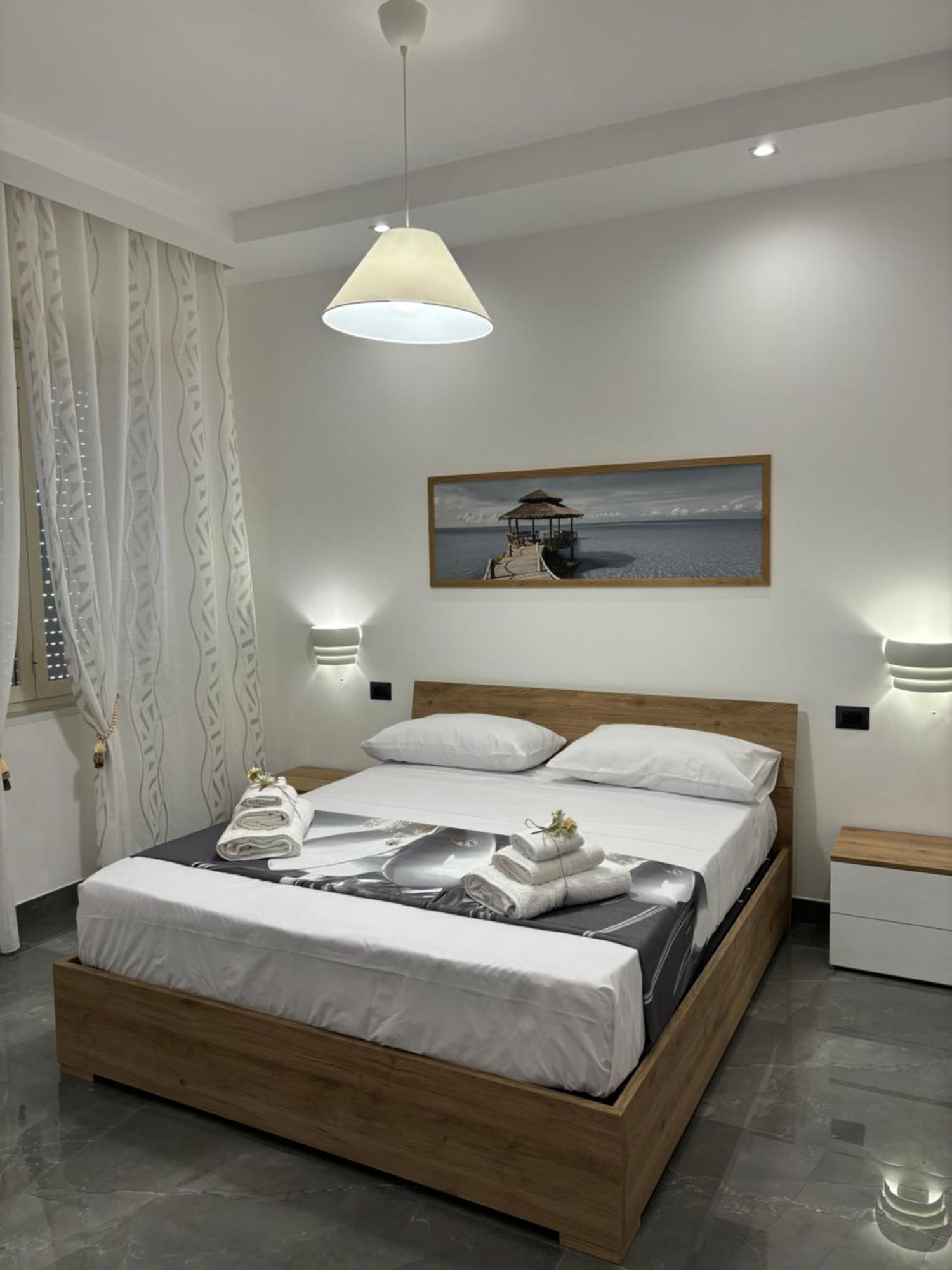 Louis Helen Apartment Неаполь Экстерьер фото