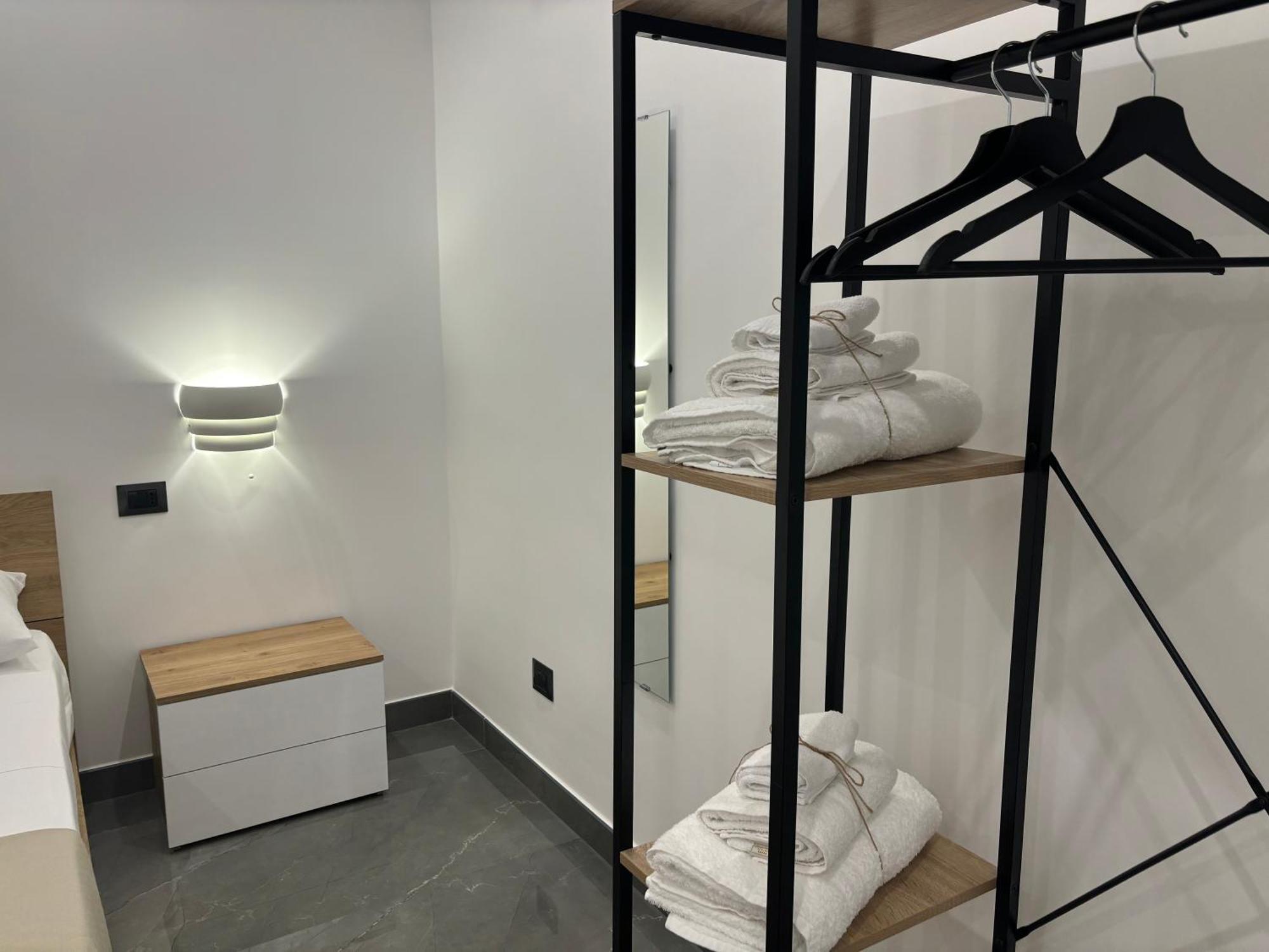 Louis Helen Apartment Неаполь Экстерьер фото